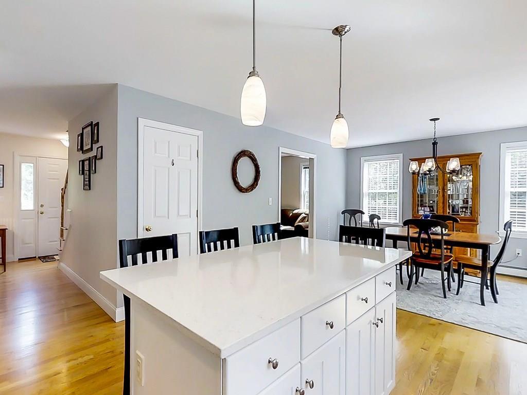 318 Holmes Road Scarborough, ME 04074 - Photo 13 of 35 Photo