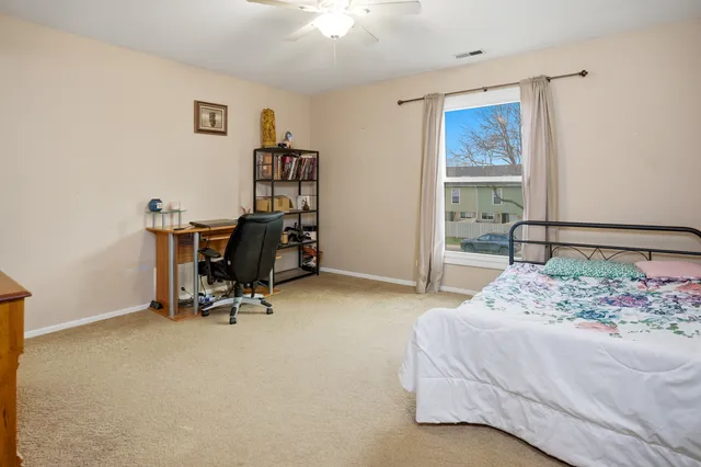 $309,999 | 2930 Northampton Drive, Unit A2, Rolling Meadows, IL 60008