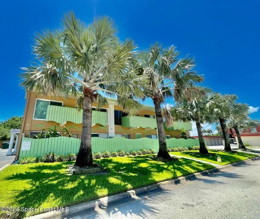 $1,350 | 801 South Brevard Avenue, Unit L, Cocoa Beach, FL 32931