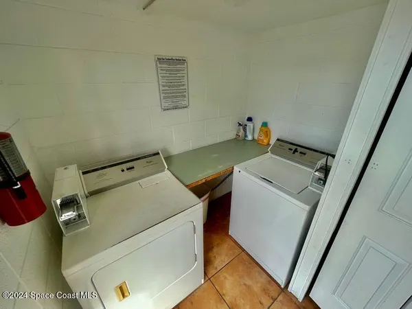 $1,350 | 801 South Brevard Avenue, Unit L, Cocoa Beach, FL 32931