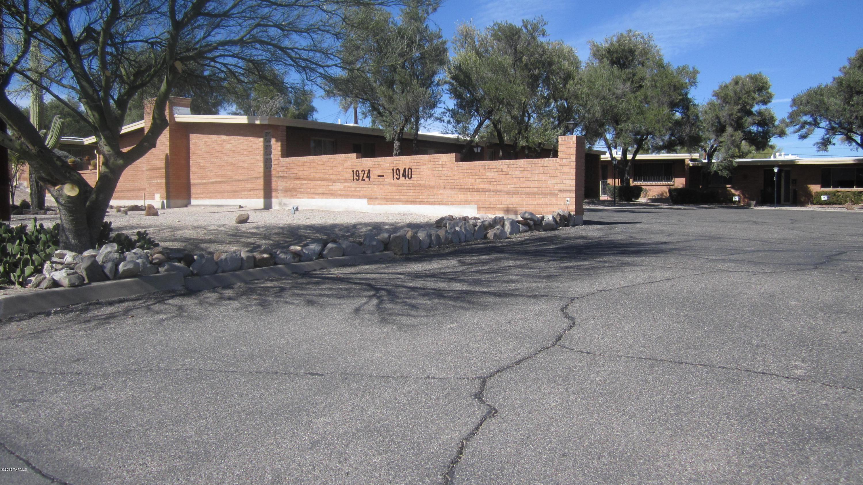 1938 West Anklam Road, Unit 9 Tucson, AZ 85745 - Photo 13 of 15