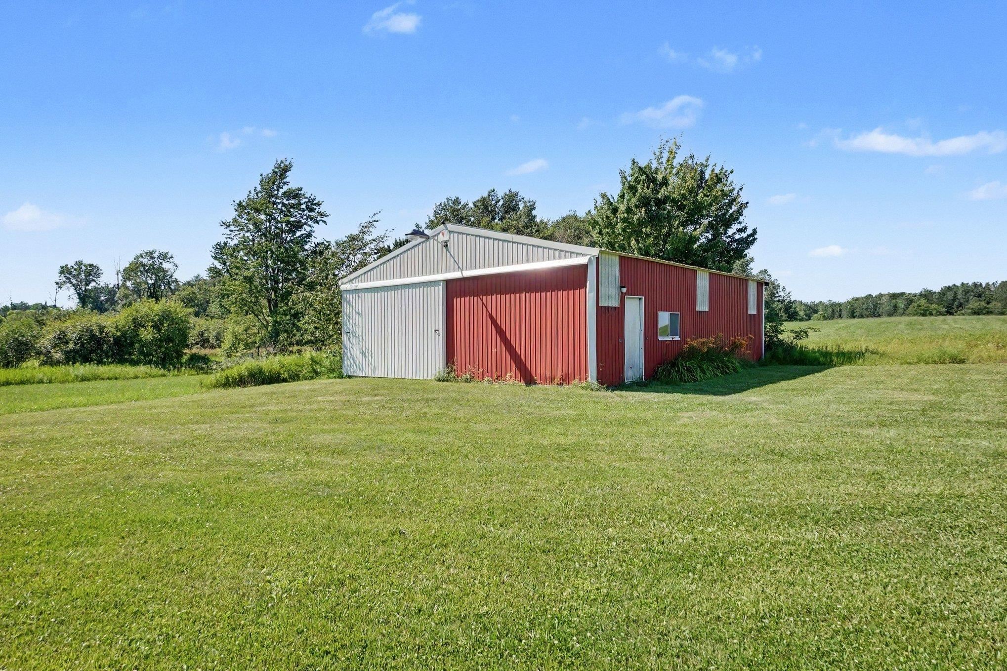 23688 4 Mile Road Reed City, MI 49677 - Photo 33 of 35 1948042-d4b134ed-3806-4f5c-aa58-5c52b7dd12f7.JPG