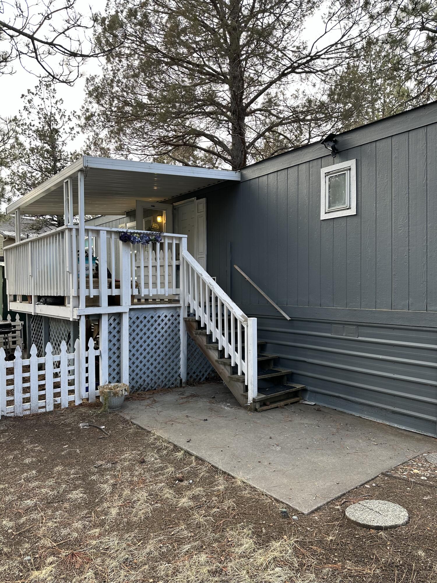 60901 Brosterhous Road, Unit 743 Bend, OR 97702 - Photo 3 of 24 FRONT VIEW