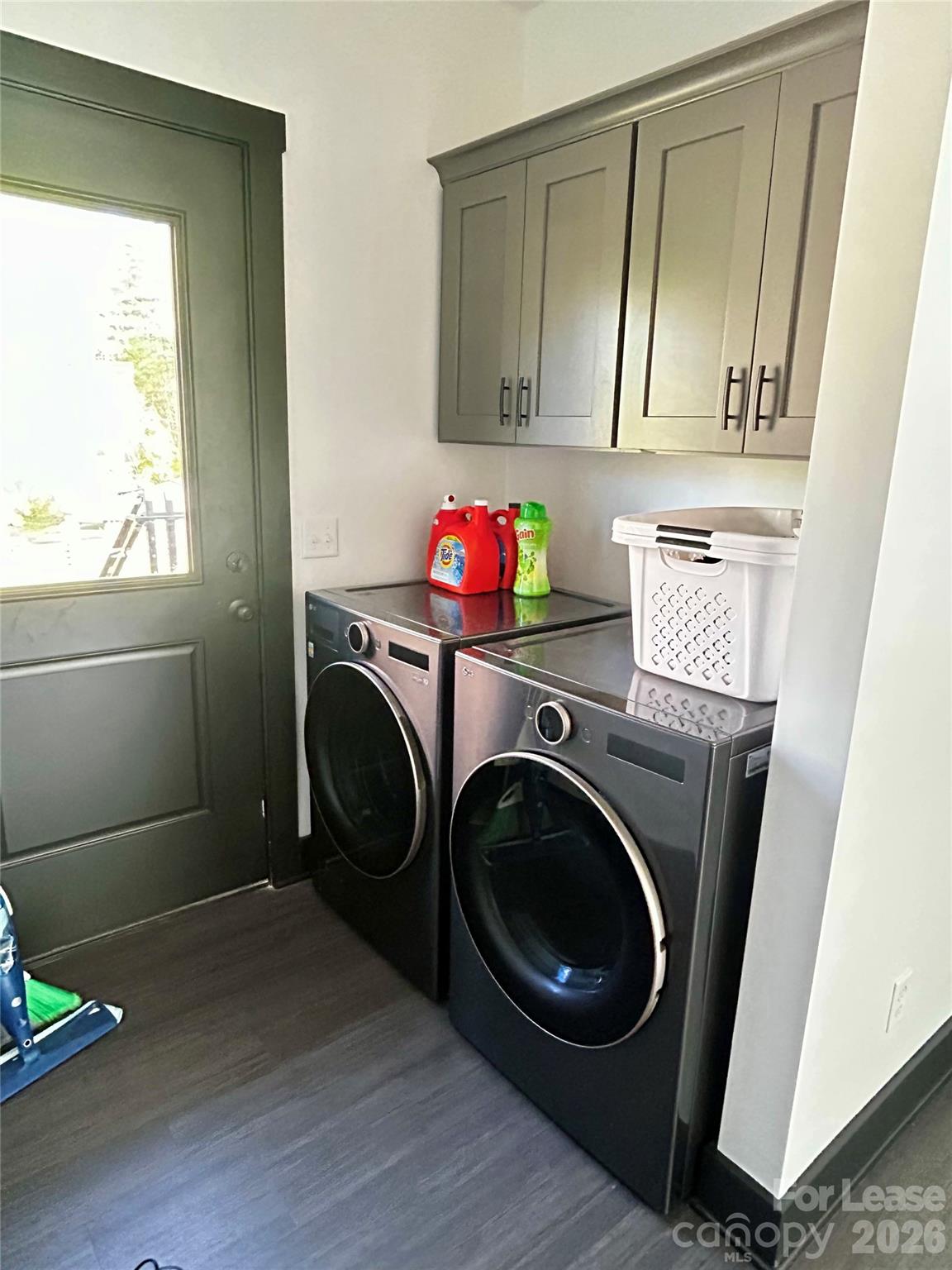 23 Shoals Falls Road Hendersonville, NC 28739 - Photo 13 of 13 a utility room with dryer and washer