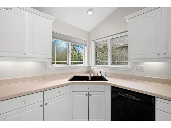 $679,000 | 18029 Chickaree Drive, Oregon City, OR 97045