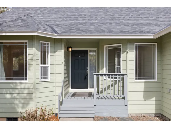 $679,000 | 18029 Chickaree Drive, Oregon City, OR 97045