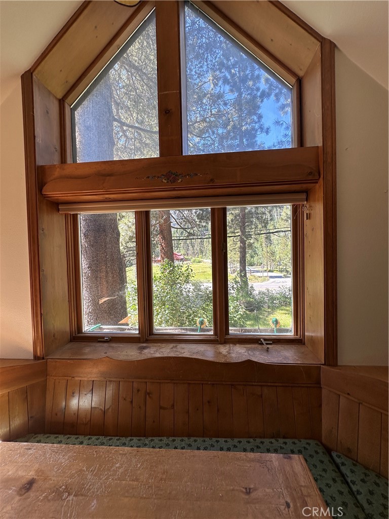 2030 Old Mammoth Road Mammoth Lakes, CA 93546 - Photo 3 of 8