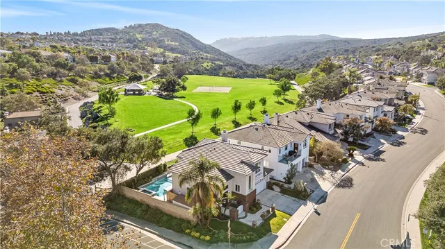 $1,499,999 | 2 Silkwood, Aliso Viejo, CA 92656