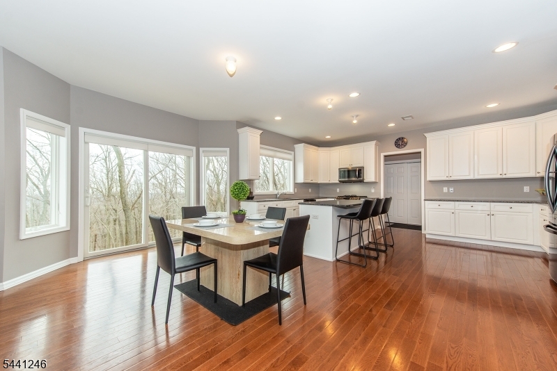 18 Puddingstone Road Morris Plains, NJ 07950 - Photo 8 of 19