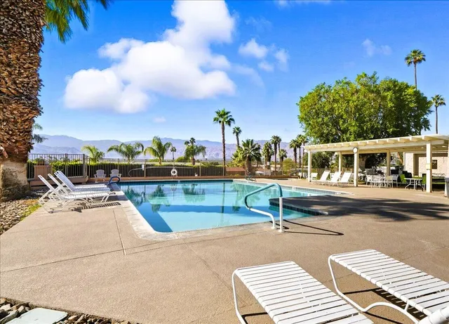 $384,000 | 73974 Zircon Circle West, Palm Desert, CA 92260