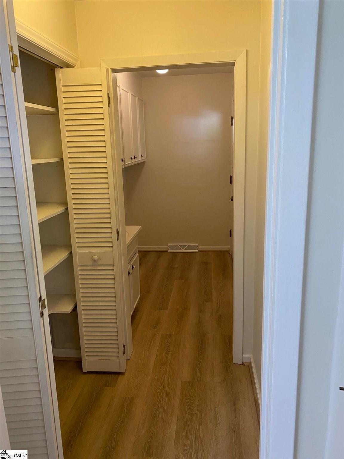 101 Redcliffe Road Greenville, SC 29615 - Photo 3 of 31 Gallery Image 3
