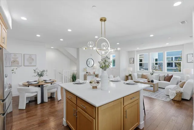 $1,599,888 | 125 Maidenhair Terrace, Sunnyvale, CA 94086