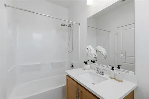 $1,568,000 | 125 Maidenhair Terrace, Sunnyvale, CA 94086