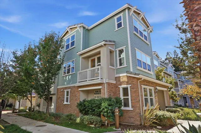 $1,599,888 | 125 Maidenhair Terrace, Sunnyvale, CA 94086