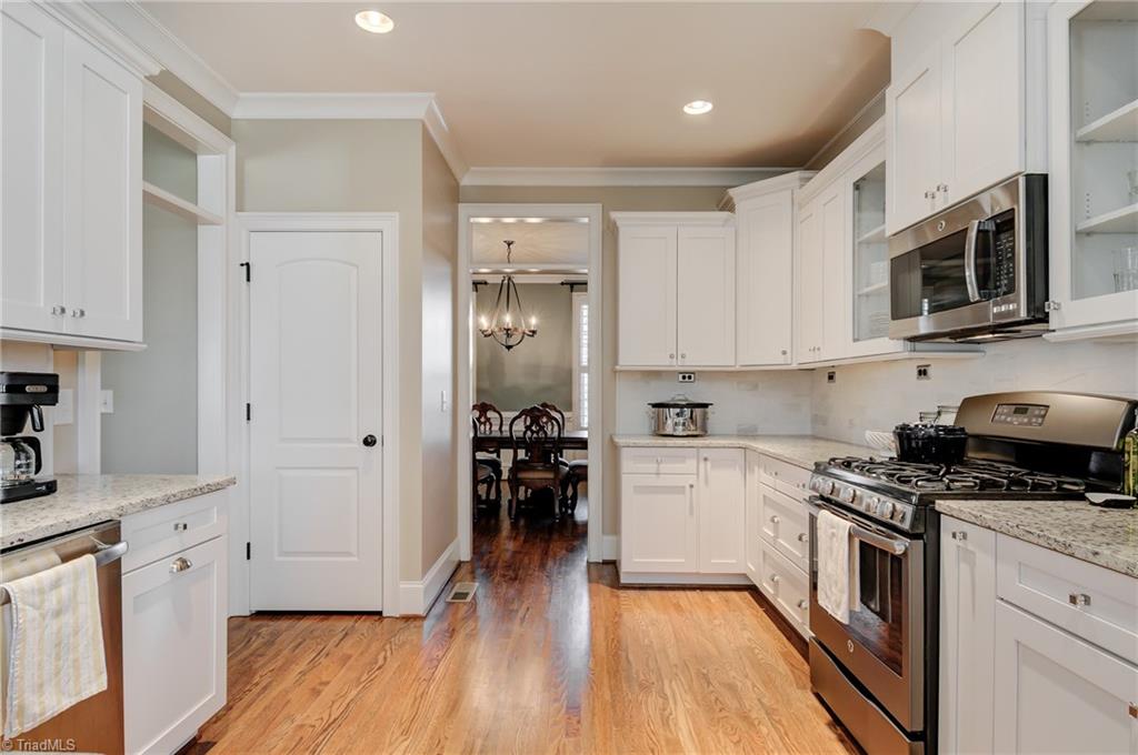 5689 Pepper Road Oak Ridge, NC 27310 - Photo 8 of 30
