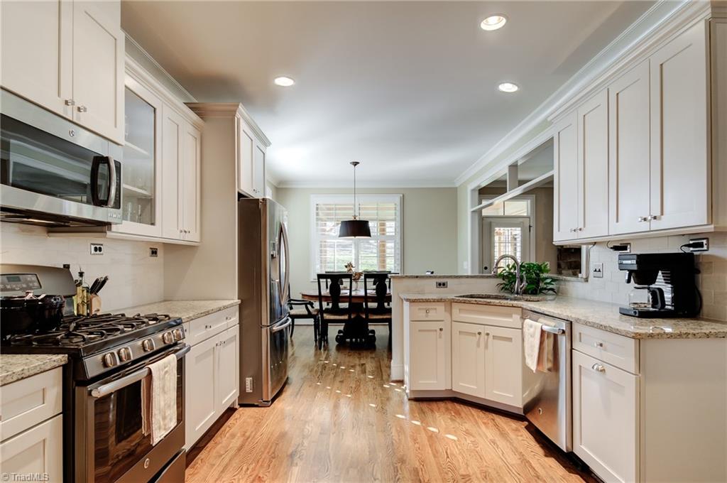 5689 Pepper Road Oak Ridge, NC 27310 - Photo 10 of 30