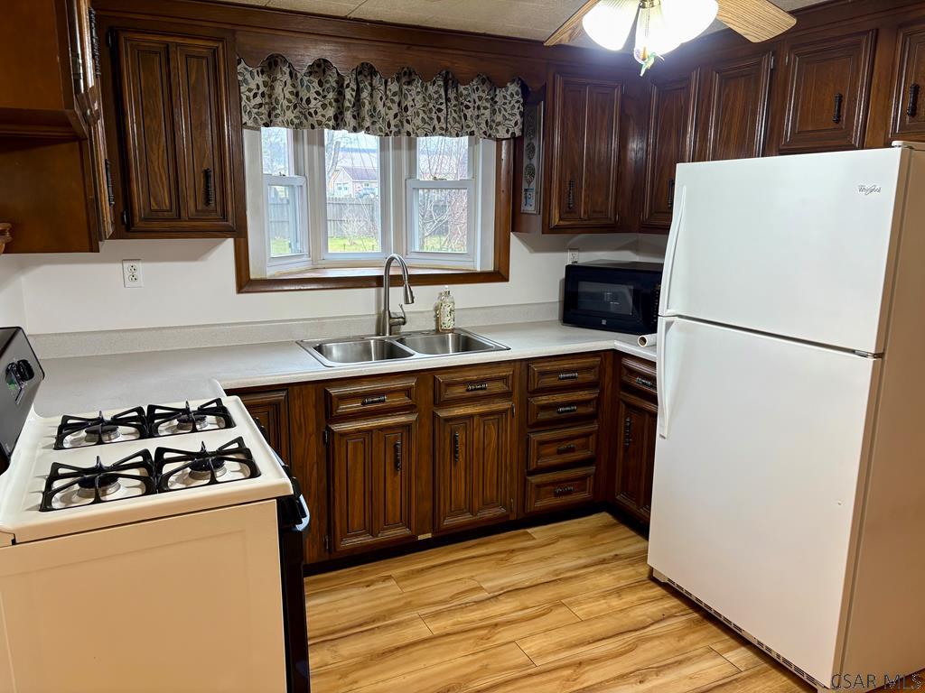 901 Maple Street Portage, PA 15946 - Photo 31 of 53