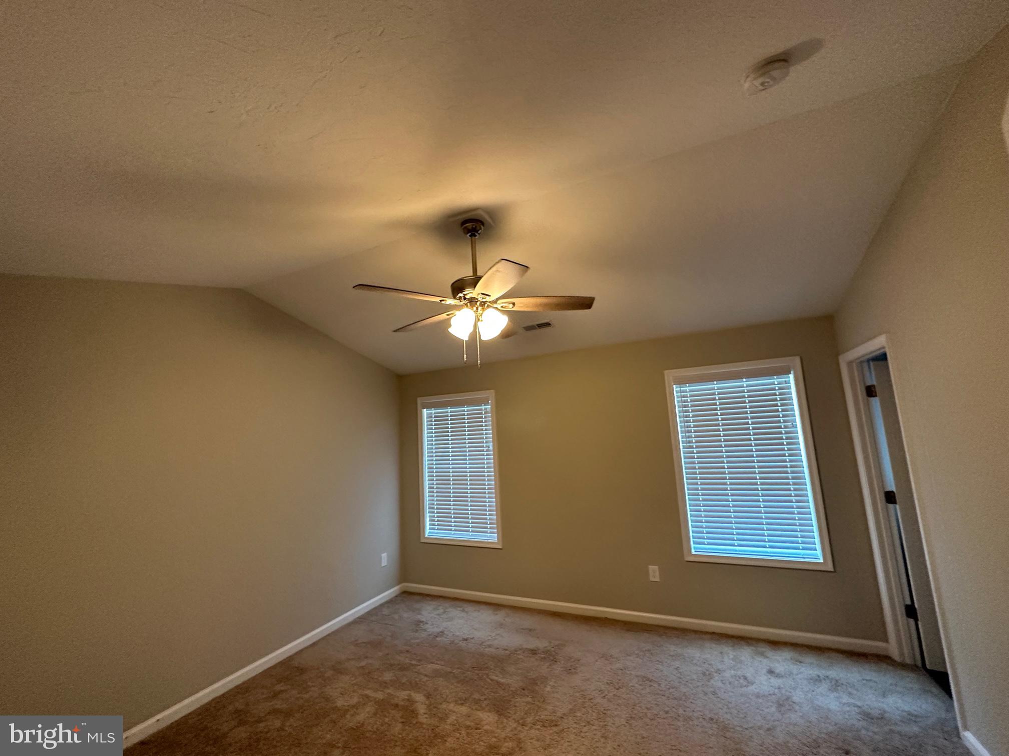 34 Overlook Dr. Hanover, PA 17331 - Photo 15 of 26 Primary bedroom