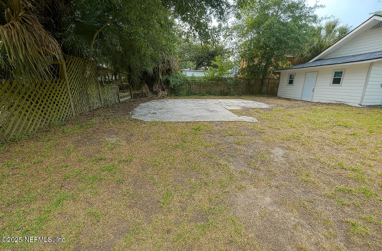 2897 Post Street Jacksonville, FL 32205 - Photo 5 of 9 IMG_2228