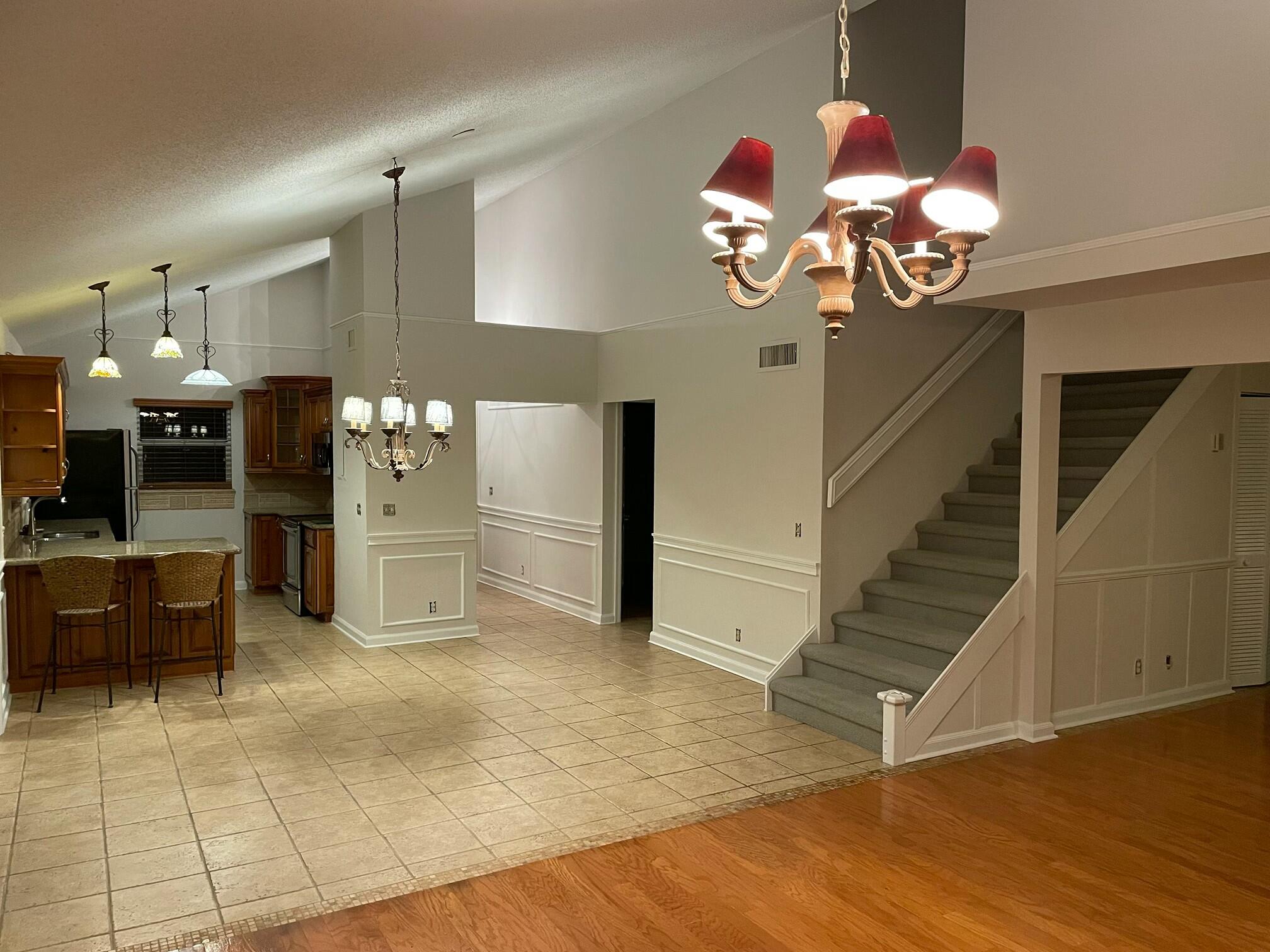 232 Maplecrest Circle Jupiter, FL 33458 - Photo 5 of 9 003.jpg