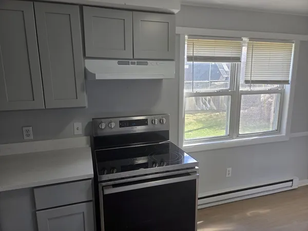 $2,100 | 0 Town House Court, Unit 2, Spencer, MA 01562