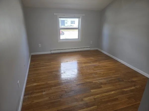 $2,100 | 0 Town House Court, Unit 2, Spencer, MA 01562