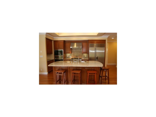 185 Merritt Road Los Altos, CA 94022 - Photo 2 of 9 Gallery Image 2