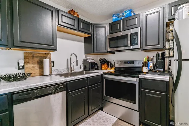 $195,000 | 5300 Cherry Creek S Drive, Unit 1116, Denver, CO 80246