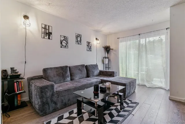 $195,000 | 5300 Cherry Creek S Drive, Unit 1116, Denver, CO 80246