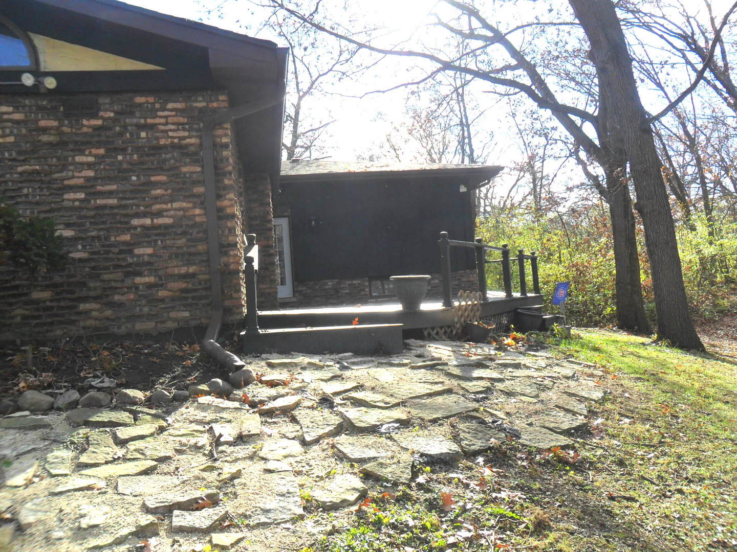 11340 Bell Road Lemont, IL 60439 - Photo 45 of 50 a view of a small yard with large tree