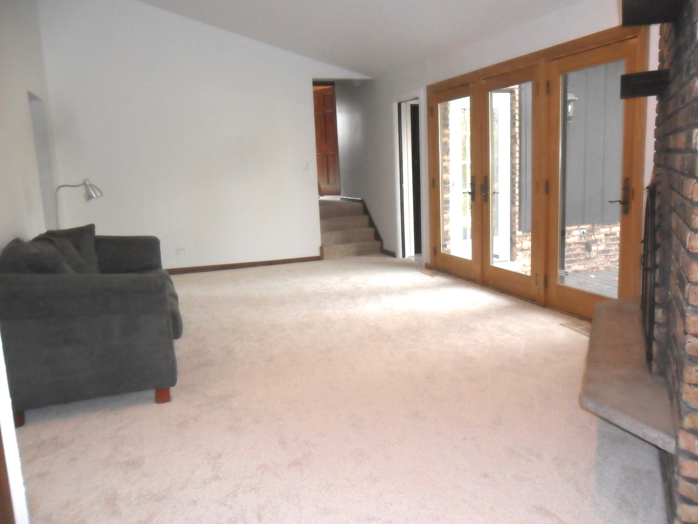11340 Bell Road Lemont, IL 60439 - Photo 9 of 50 a living room with furniture and a large window