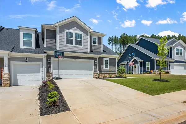 $395,000 | 218 Grange Vly Lane, Central, SC 29630