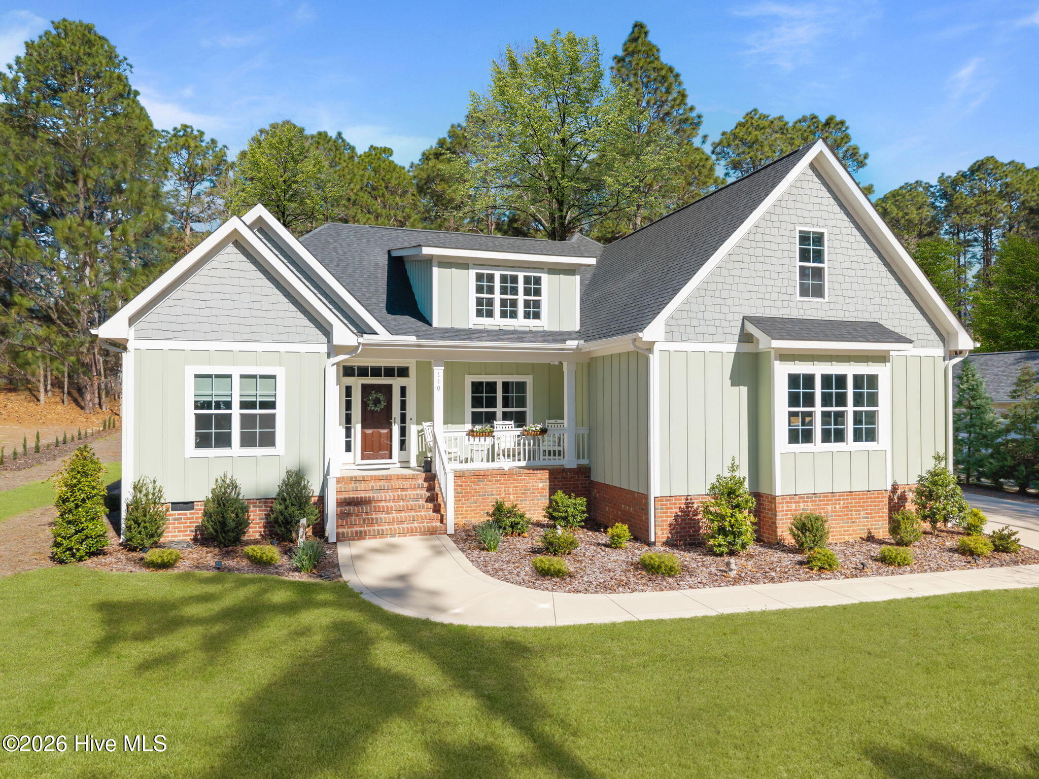 110 Vanore Road West End, NC 27376 - Photo 1 of 84 110 Vanore Road - Seven Lakes West *VIRTUALLY ENHANCED GRASS*