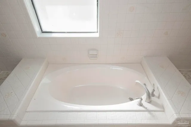 $379,000 | 1210 Watson Avenue, Pensacola, FL 32503