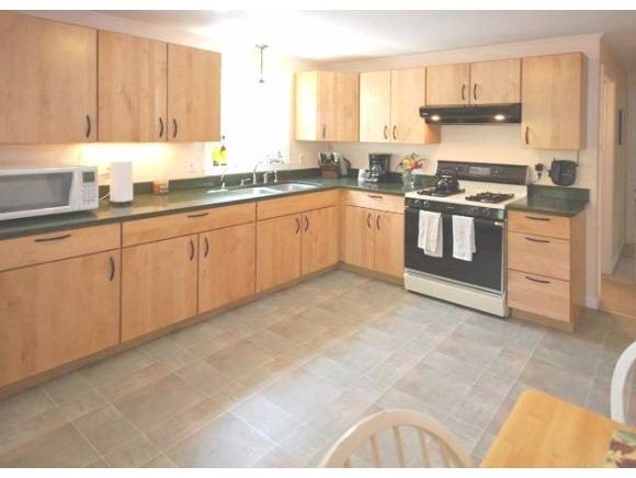 2 Dogtown Road Exeter, NH 03833 - Photo 1 of 1