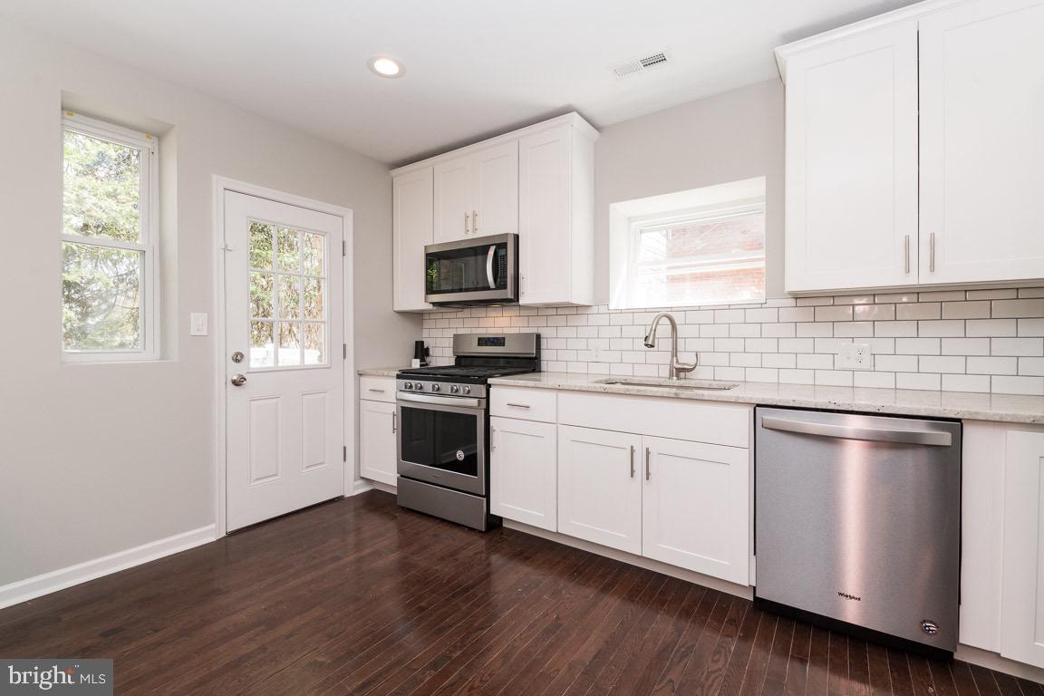 3601 Ellamont Road Baltimore, MD 21215 - Photo 11 of 30 Gallery Image 11
