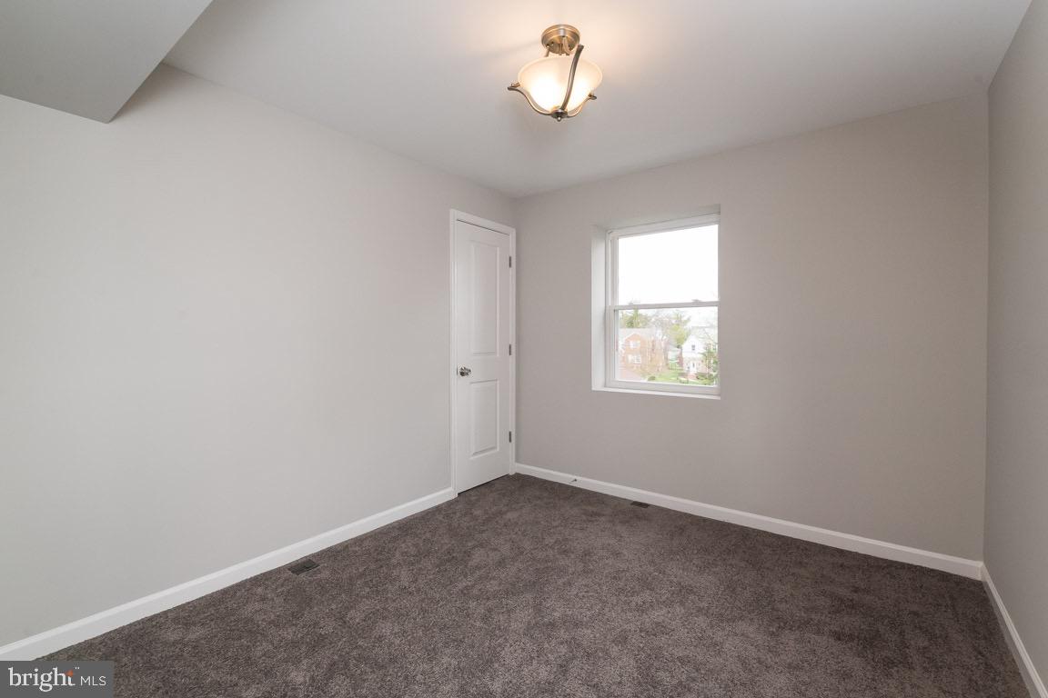 3601 Ellamont Road Baltimore, MD 21215 - Photo 18 of 30 Gallery Image 18