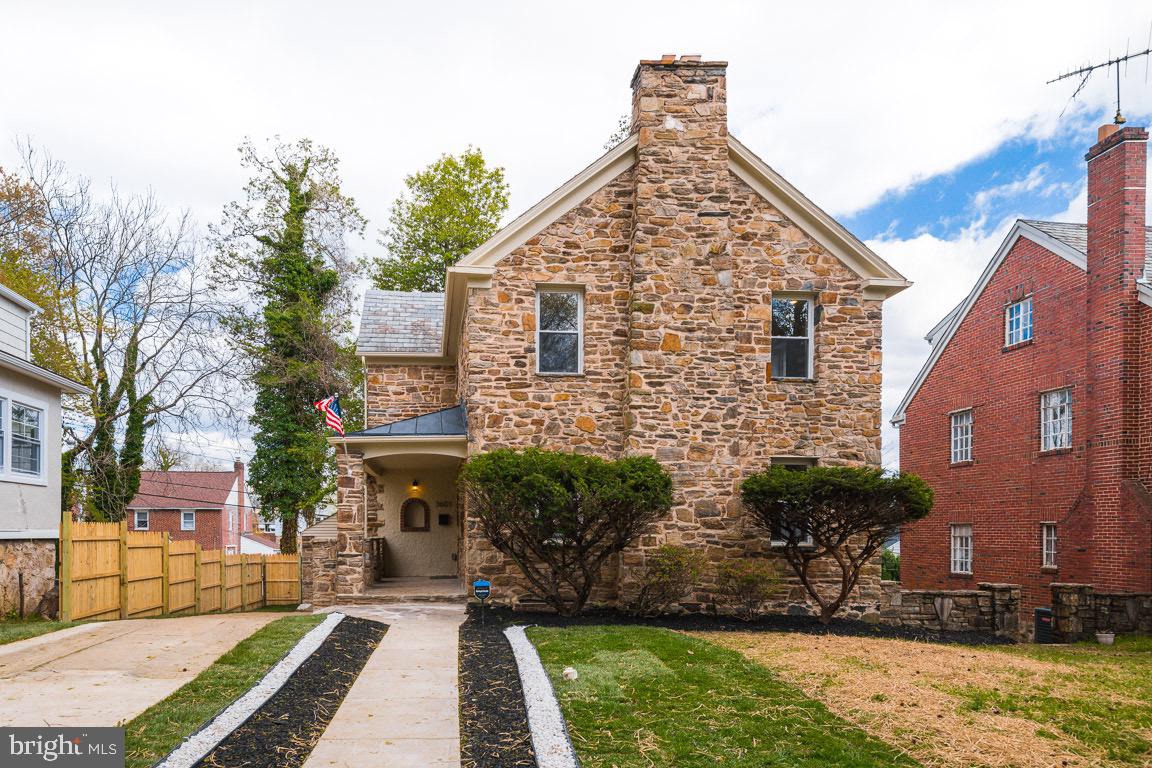 3601 Ellamont Road Baltimore, MD 21215 - Photo 5 of 30 Gallery Image 5