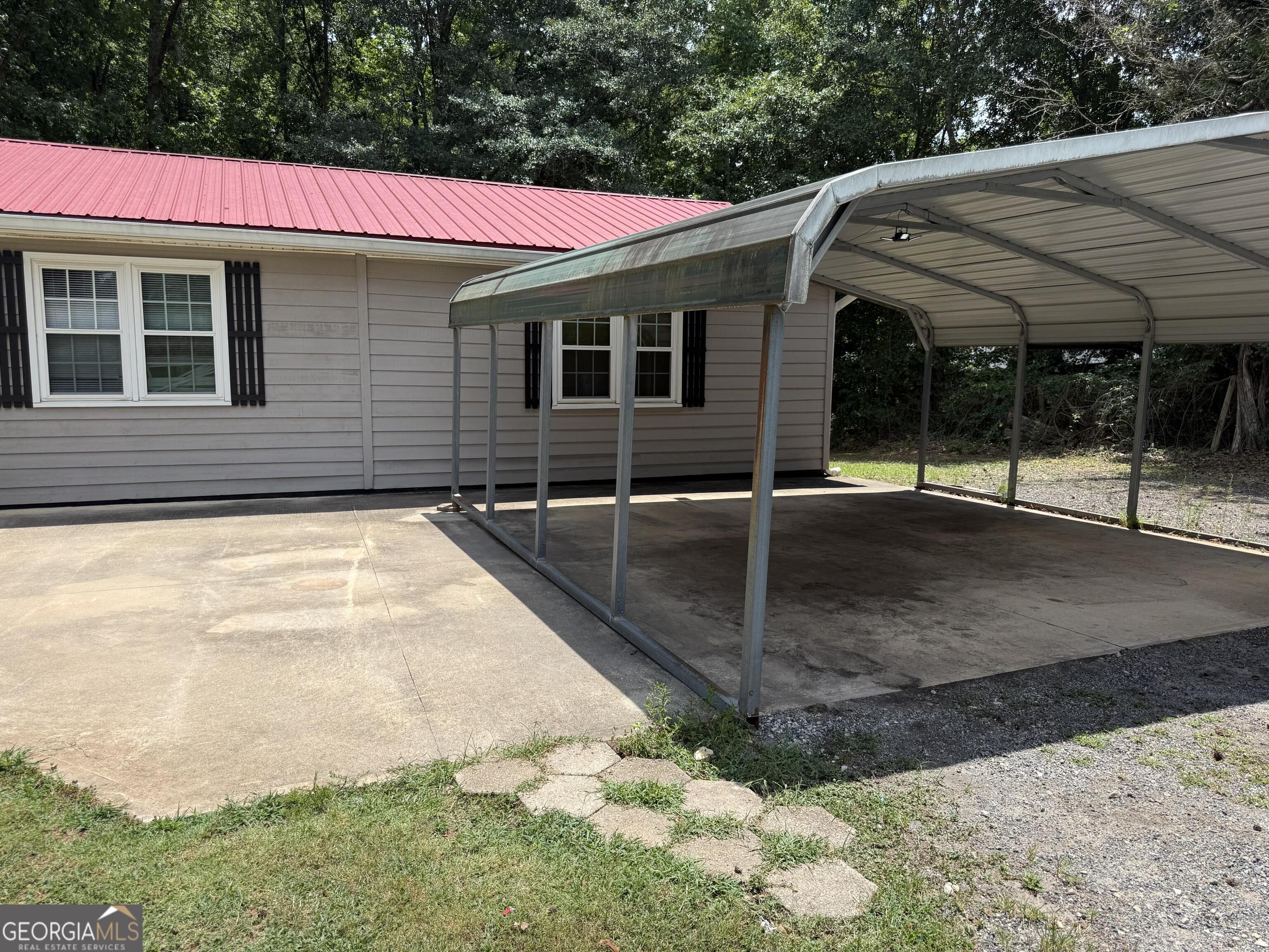 435 South Unity Grove Road Locust Grove, GA 30248 - Photo 2 of 17