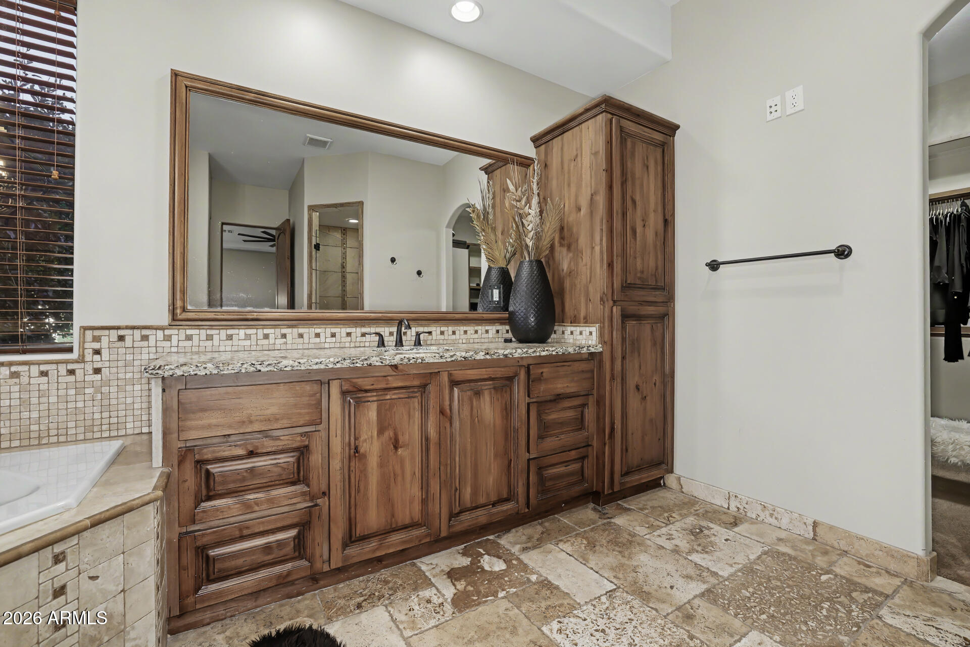 806 West Desert Ranch Road Phoenix, AZ 85086 - Photo 30 of 98 38 - Desert Ranch