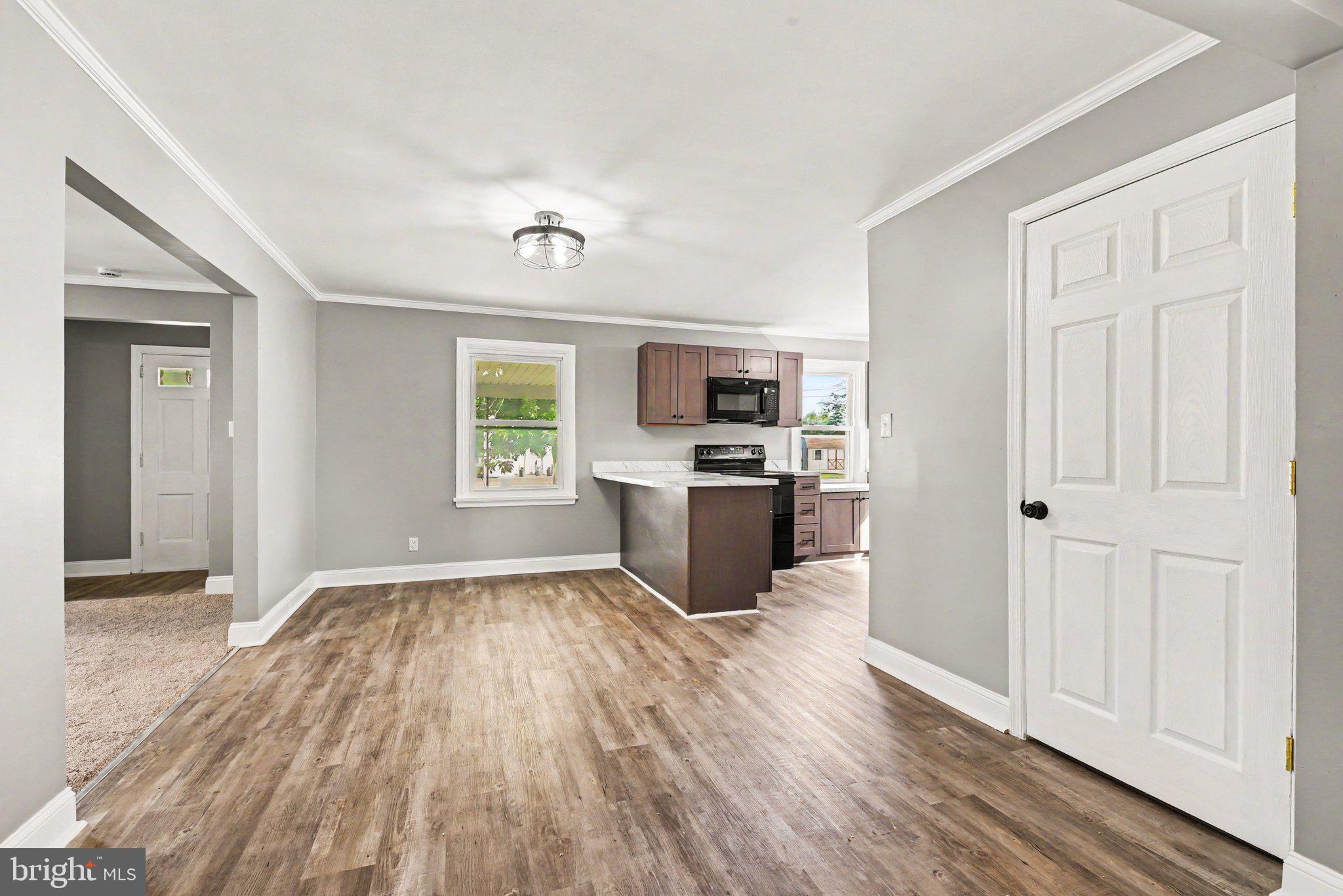 203 Pine Road Mount Holly Springs, PA 17065 - Photo 8 of 30