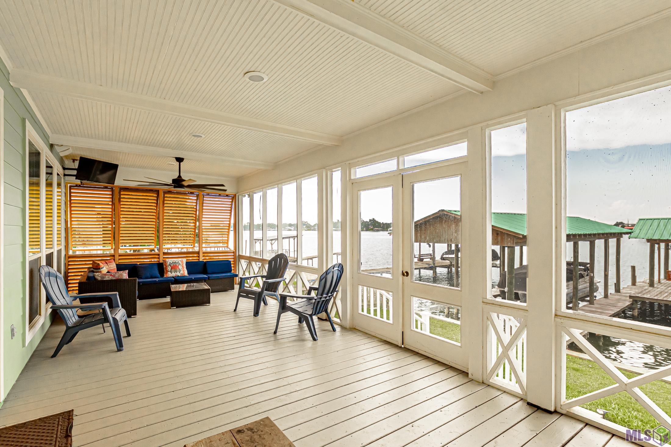 7235 Island Road Jarreau, LA 70749 - Photo 6 of 29