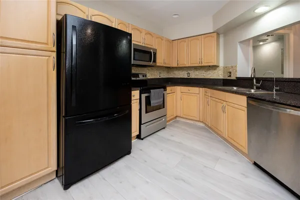 $3,700 | 50 Desford Lane, Boynton Beach, FL 33426