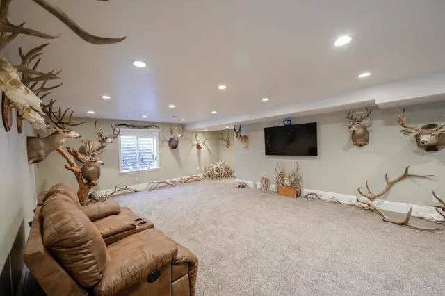 $529,900 | 332 Flagstone Drive, Rock Springs, WY 82901