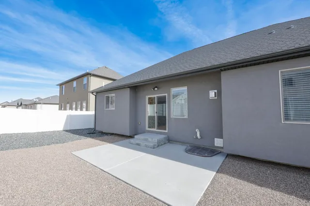 $529,900 | 332 Flagstone Drive, Rock Springs, WY 82901