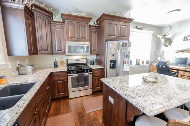 $529,900 | 332 Flagstone Drive, Rock Springs, WY 82901