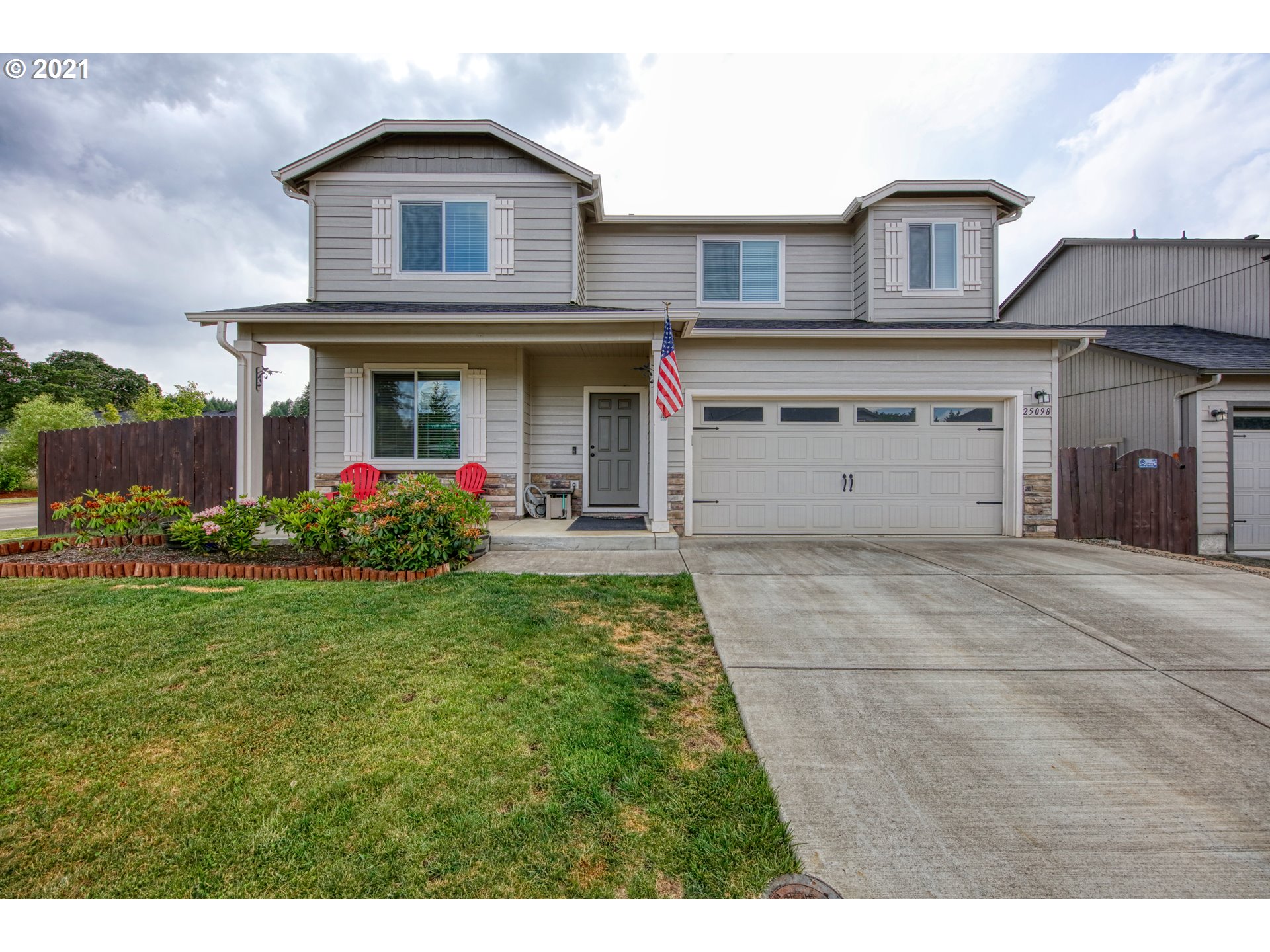 25098 Sun Ridge Way Veneta, OR 97487 - Photo 1 of 32 Gallery Image 1
