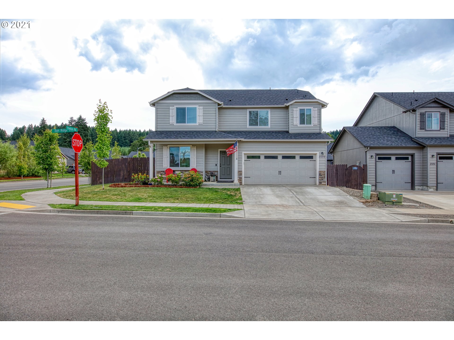 25098 Sun Ridge Way Veneta, OR 97487 - Photo 2 of 32 Gallery Image 2