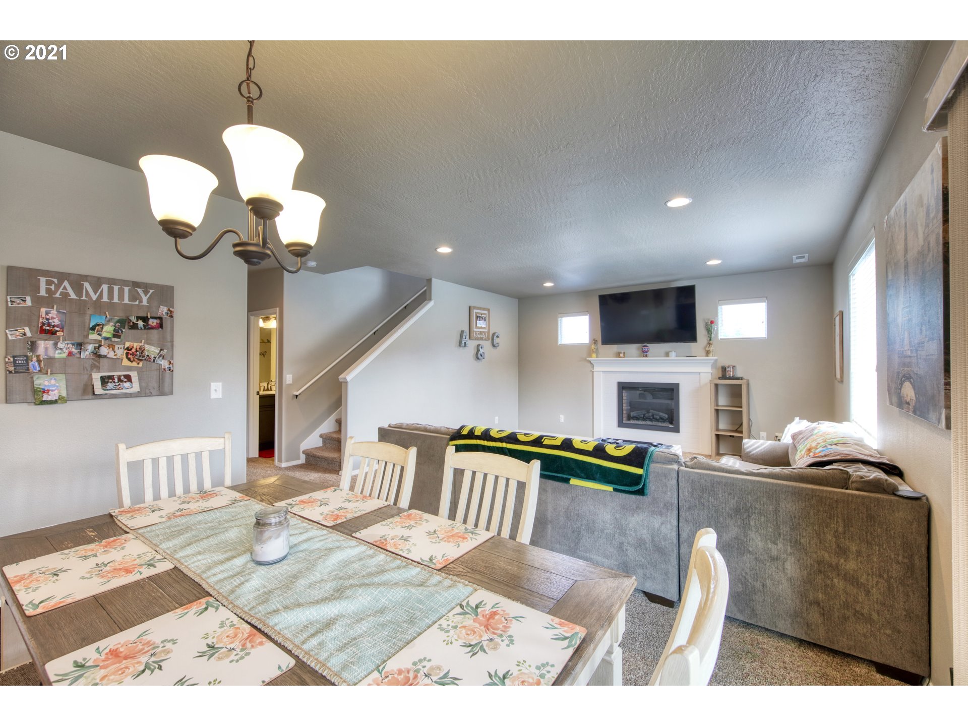 25098 Sun Ridge Way Veneta, OR 97487 - Photo 16 of 32 Gallery Image 16