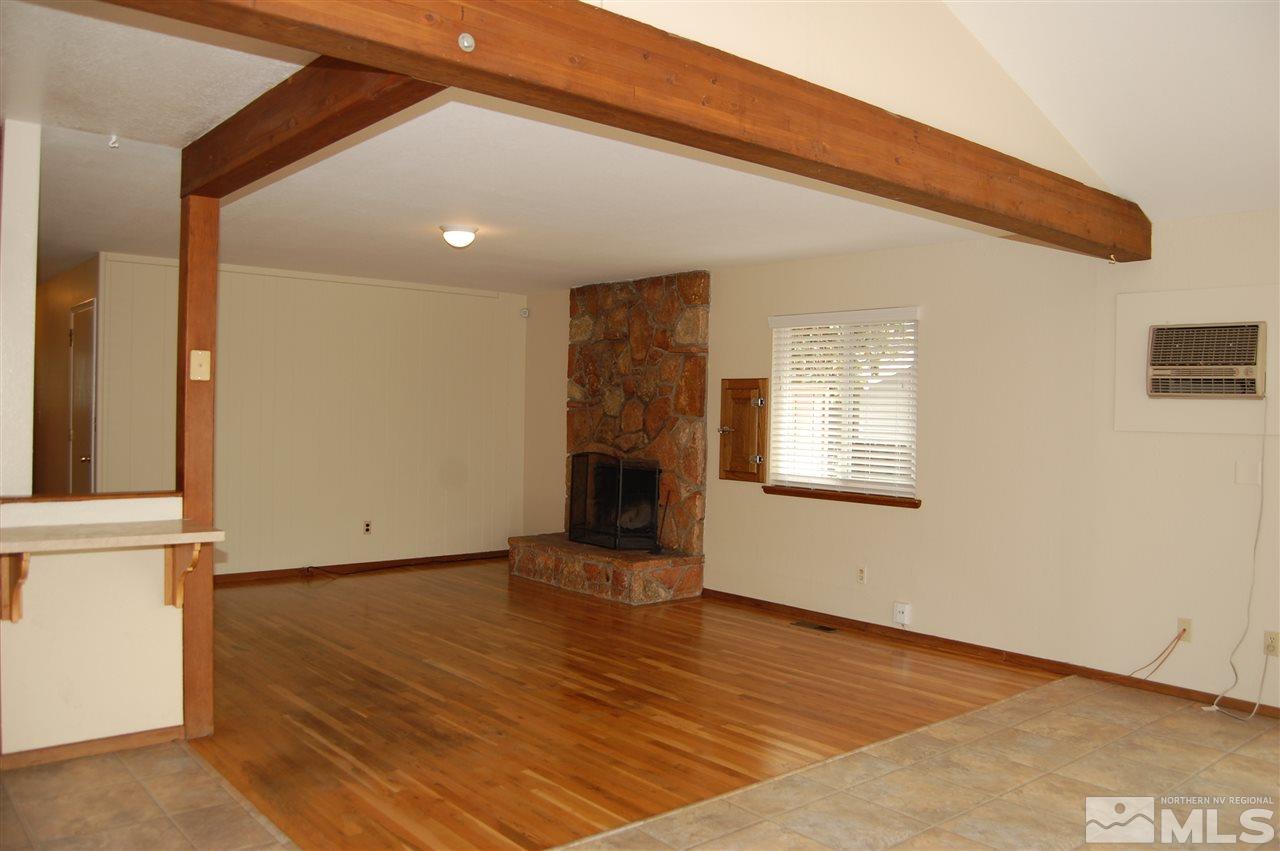 1750 Royal Drive Reno, NV 89503 - Photo 4 of 25 Photo 4